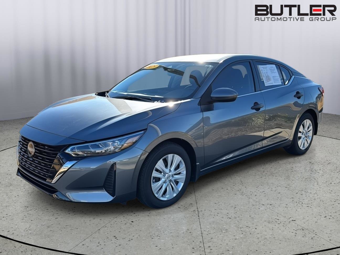 Used 2025 Nissan Sentra S image 1