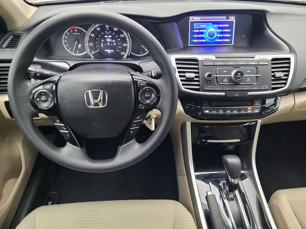 Used 2016 Honda Accord LX image 22