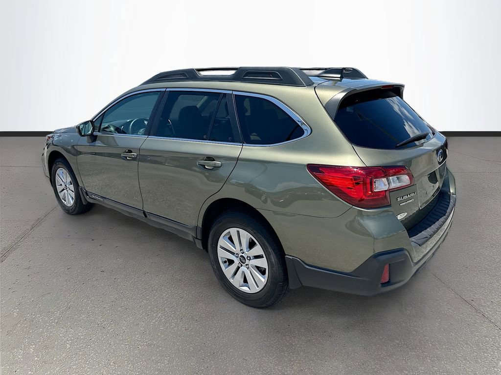 Used 2018 Subaru Outback 2.5i Premium AWD/4WD image 5
