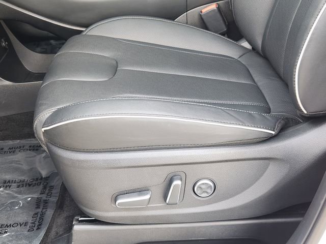 Used 2025 Hyundai Palisade SEL FWD image 17