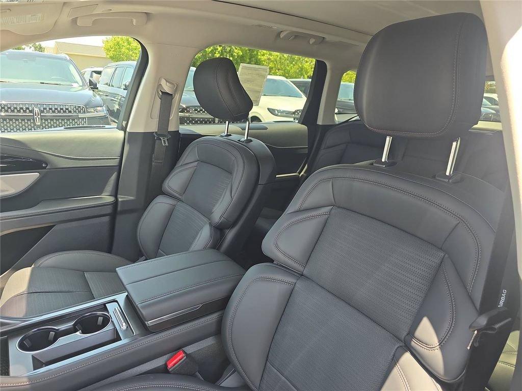 New 2026 Lincoln Nautilus Reserve AWD/4WD image 13