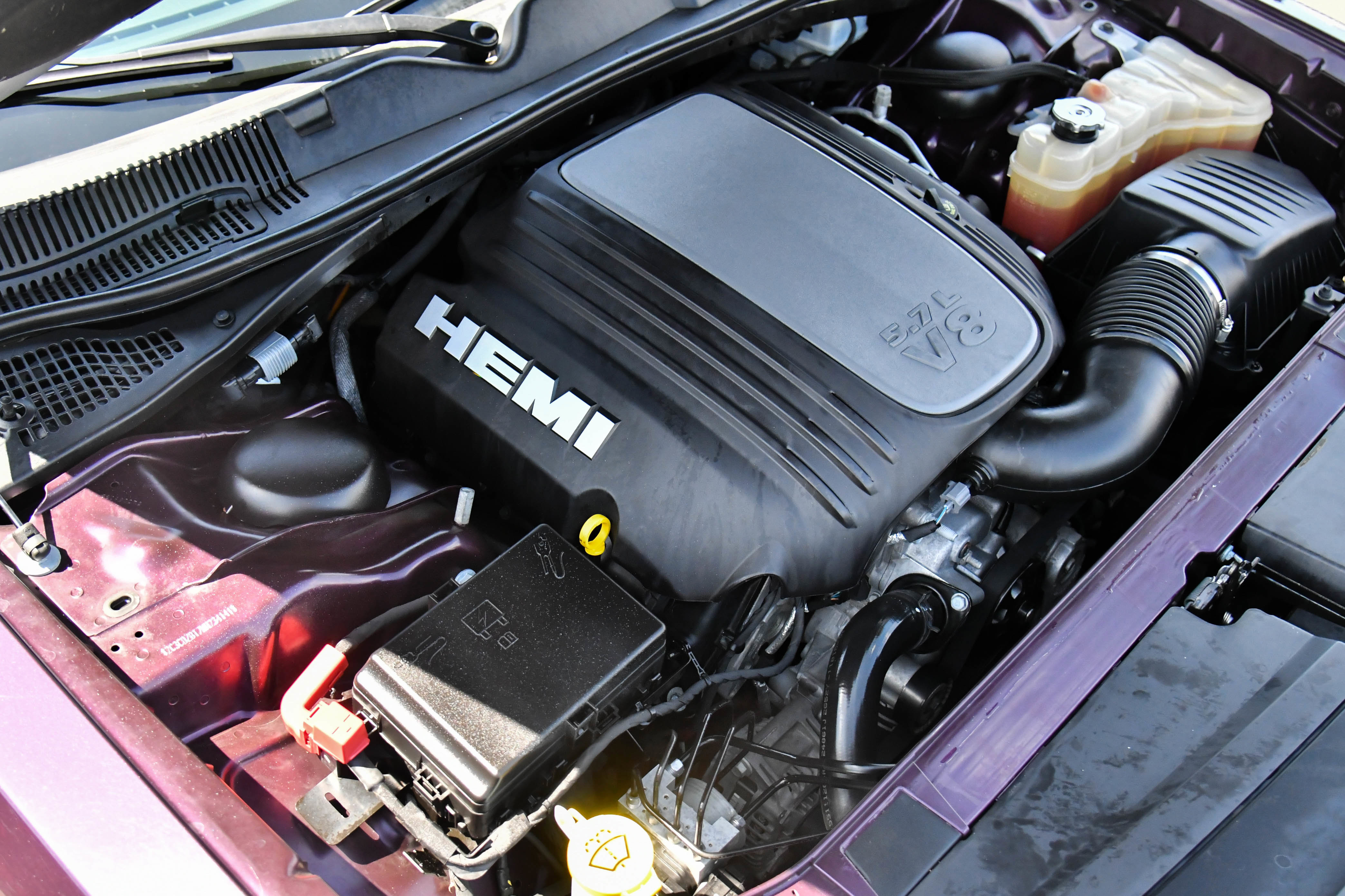 Used 2022 Dodge Challenger R/T w/ Plus Package RWD image 40