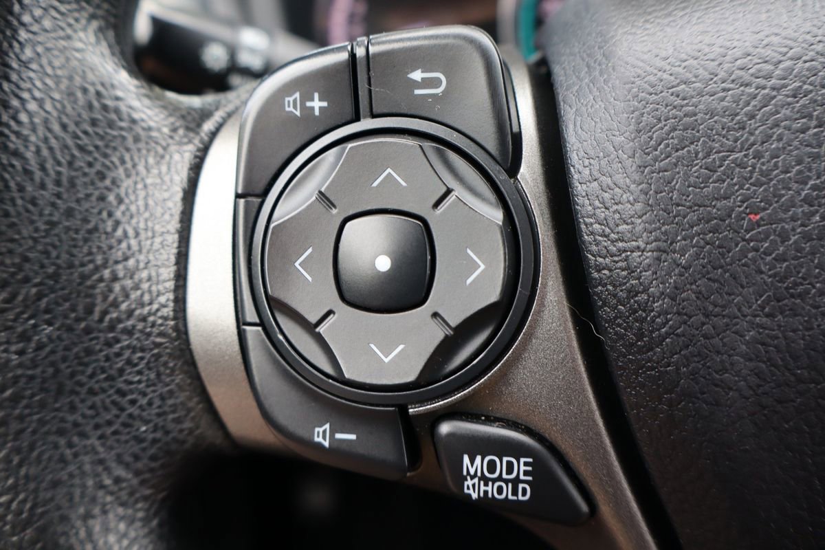 Used 2015 Toyota Venza LE image 29