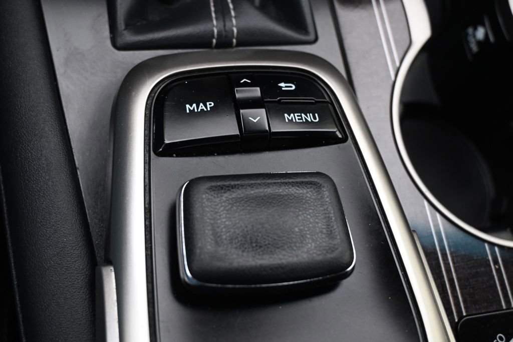 Used 2018 Lexus RX 450h AWD w/ Luxury Package image 35