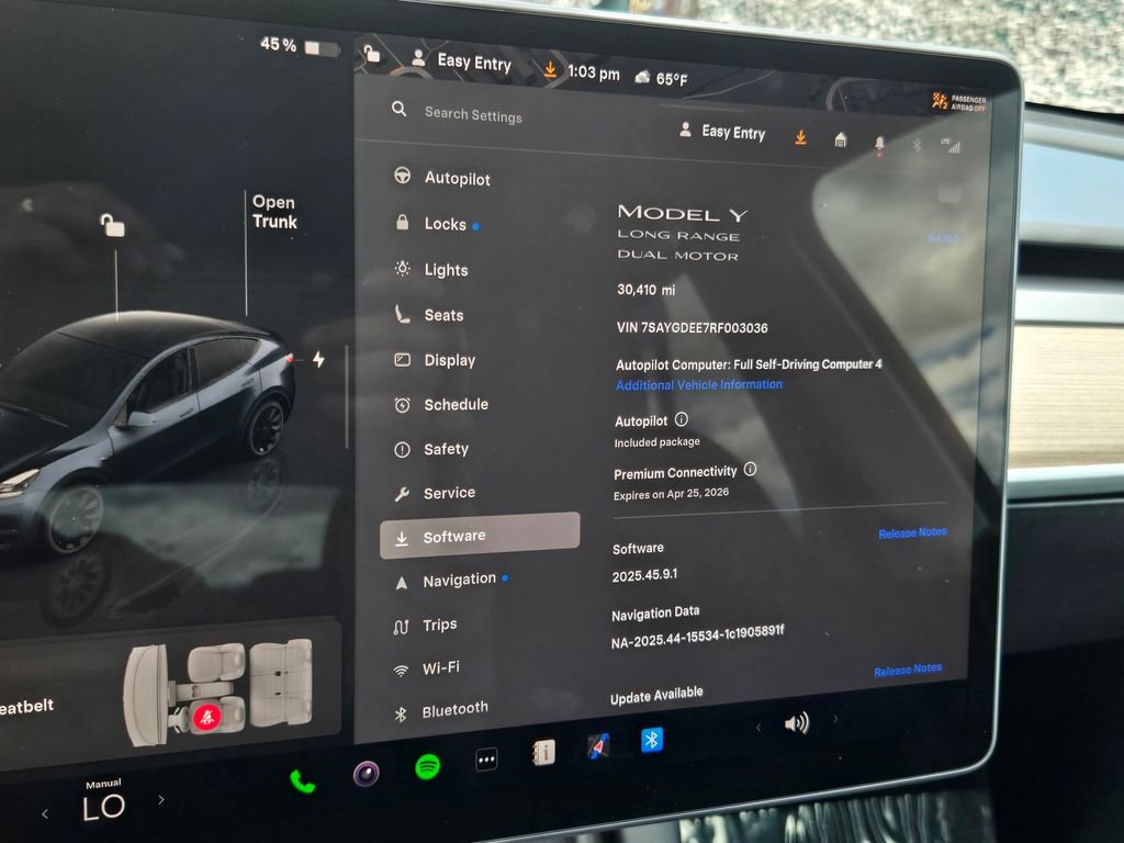 Used 2024 Tesla Model Y Long Range AWD/4WD image 21