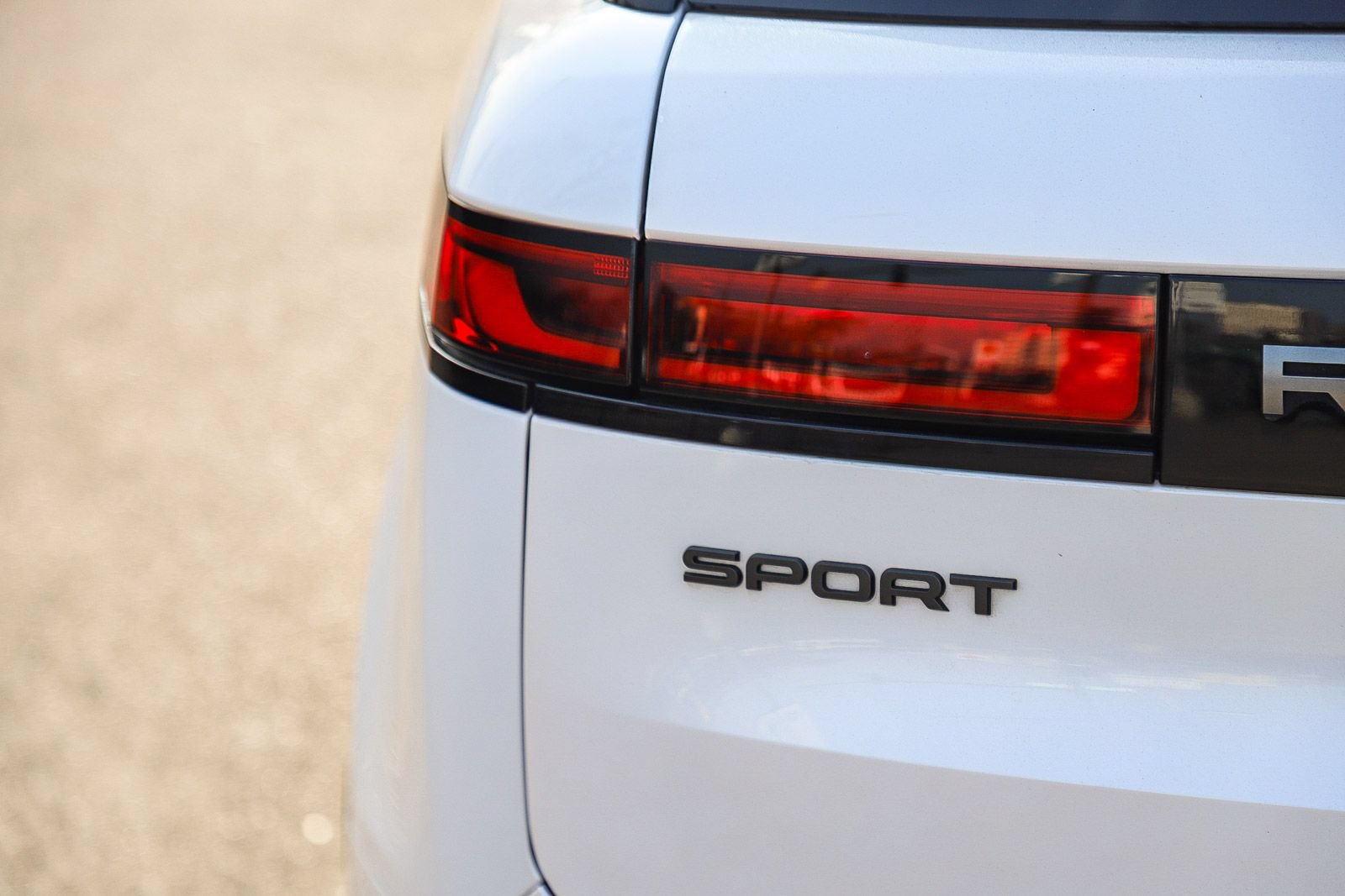Certified 2024 Land Rover Range Rover Sport SE AWD/4WD image 7
