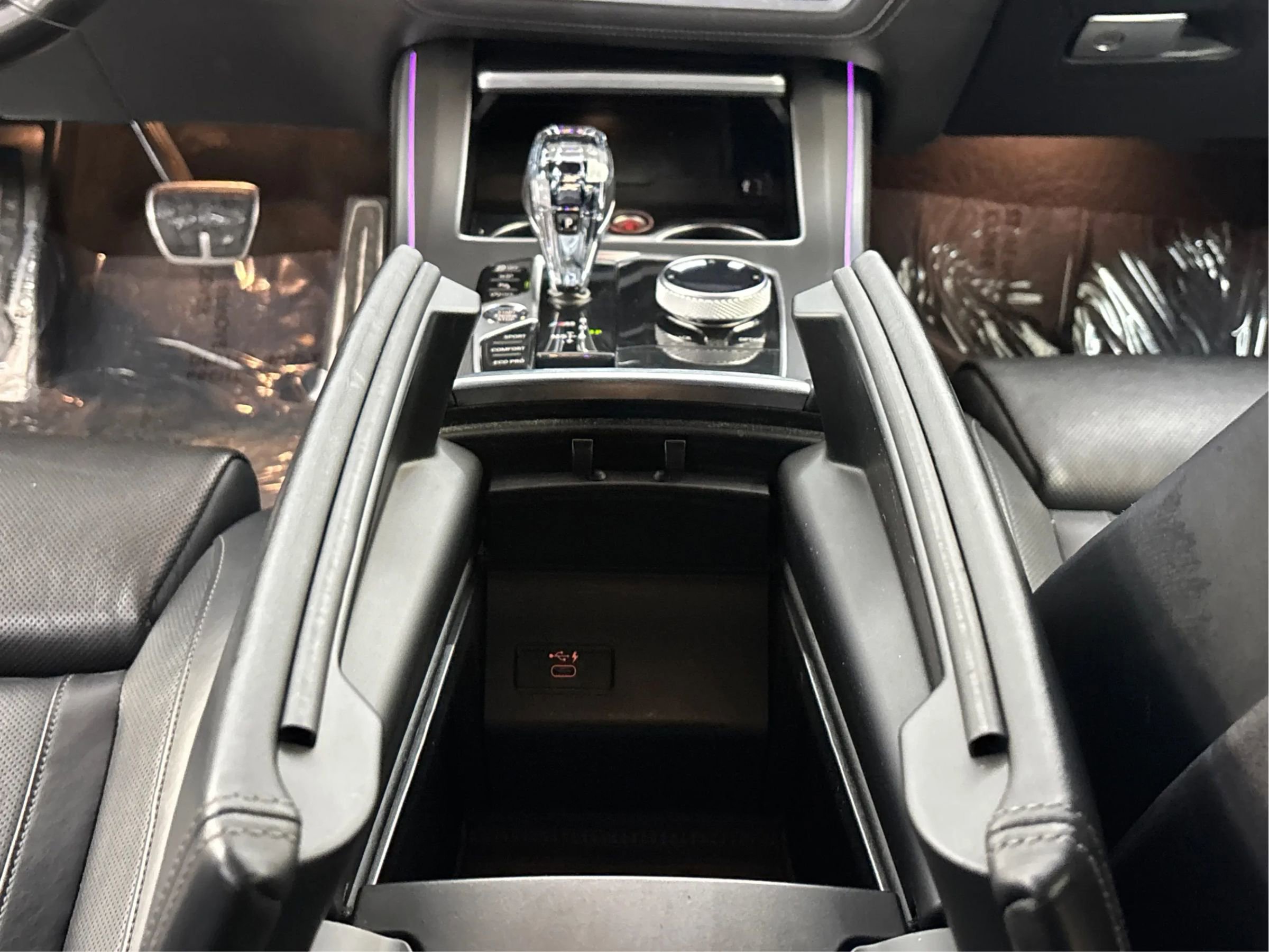 Used 2020 BMW X5 M50i w/ Executive Package image 22