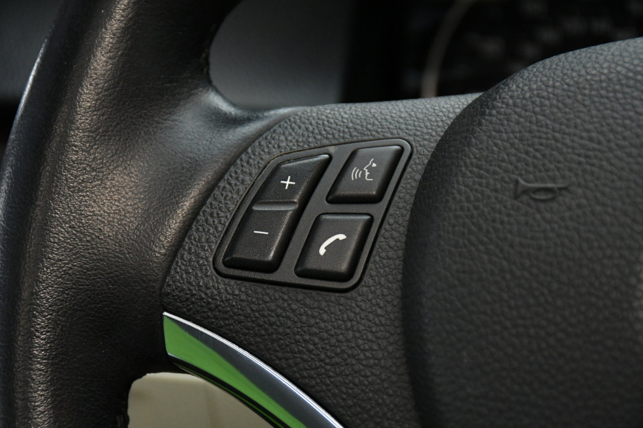 Used 2011 BMW 335i Coupe image 17