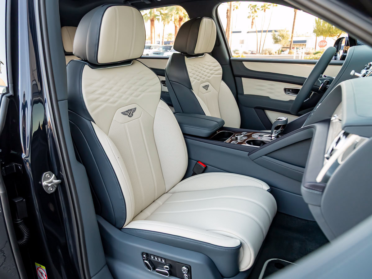 New 2027 Bentley Bentayga AWD/4WD image 42