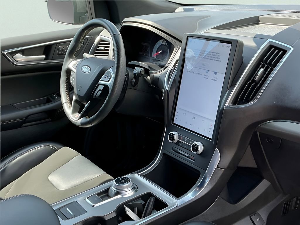 Certified 2022 Ford Edge ST image 15