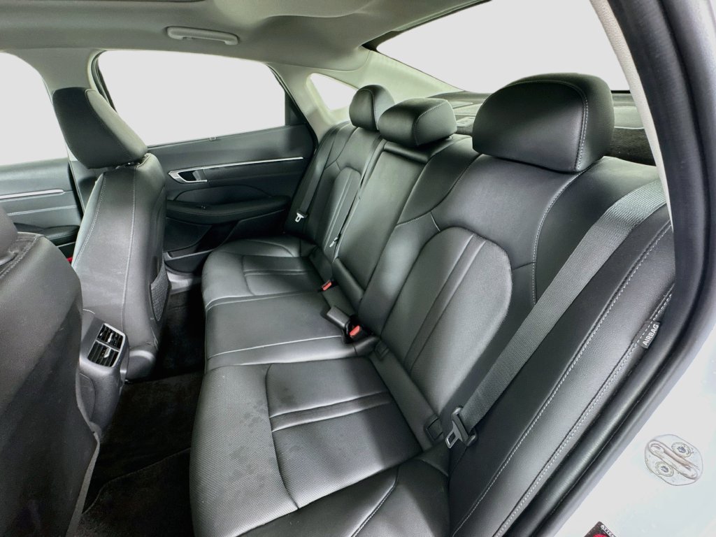 Certified 2023 Hyundai Sonata Limited FWD image 26