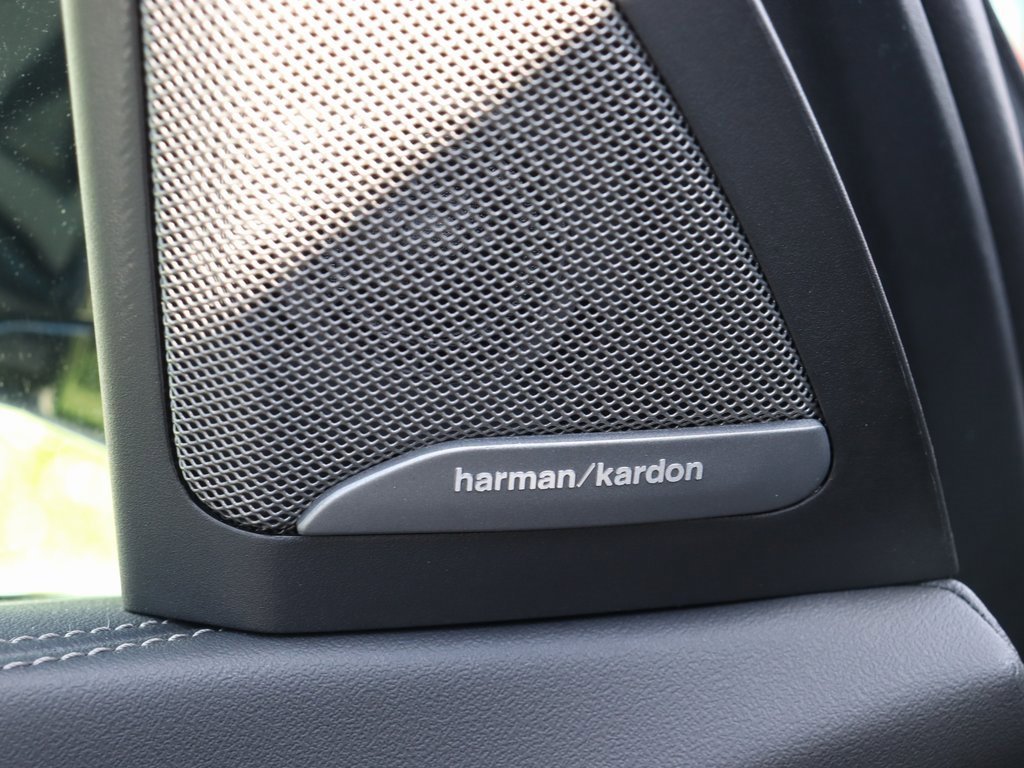 Used 2026 BMW X5 M60i image 17