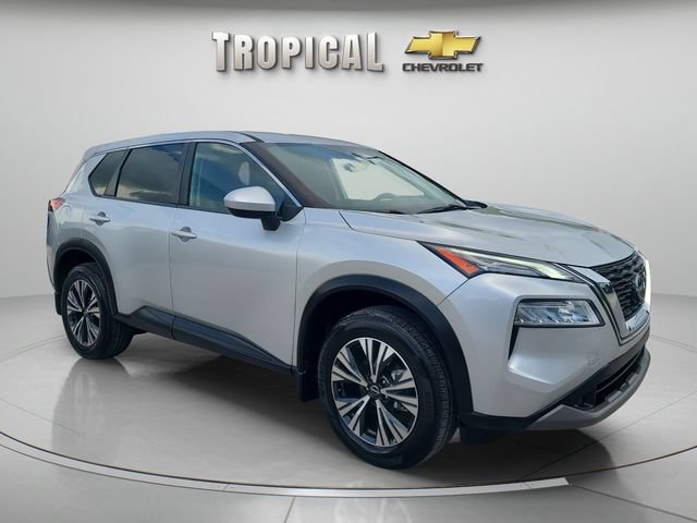 Used 2023 Nissan Rogue SV FWD image 7
