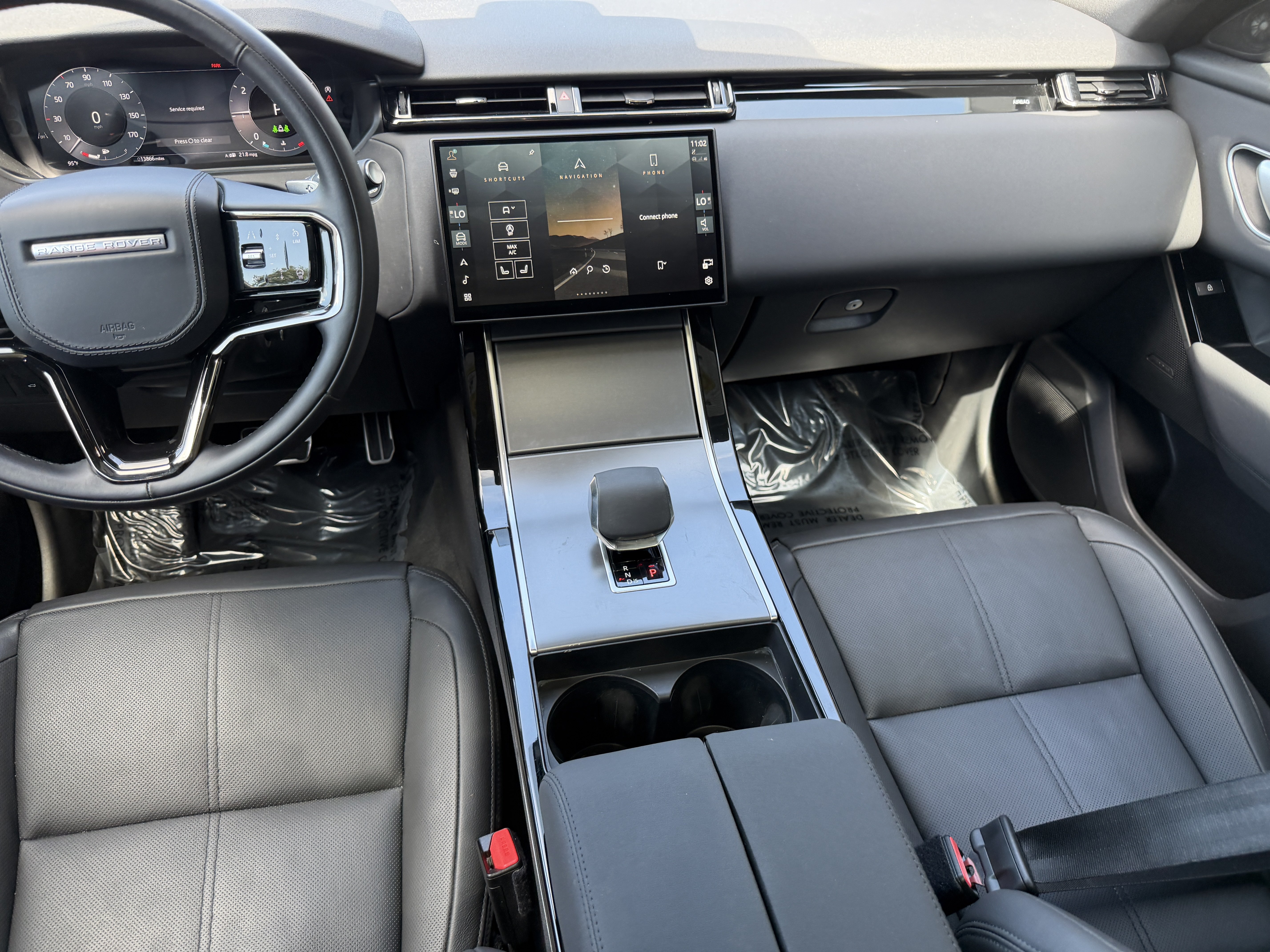 Used 2025 Land Rover Range Rover Velar Dynamic SE AWD/4WD image 18