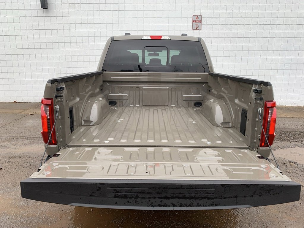 New 2025 Ford F150 XLT w/ Equipment Group 302A MID image 33