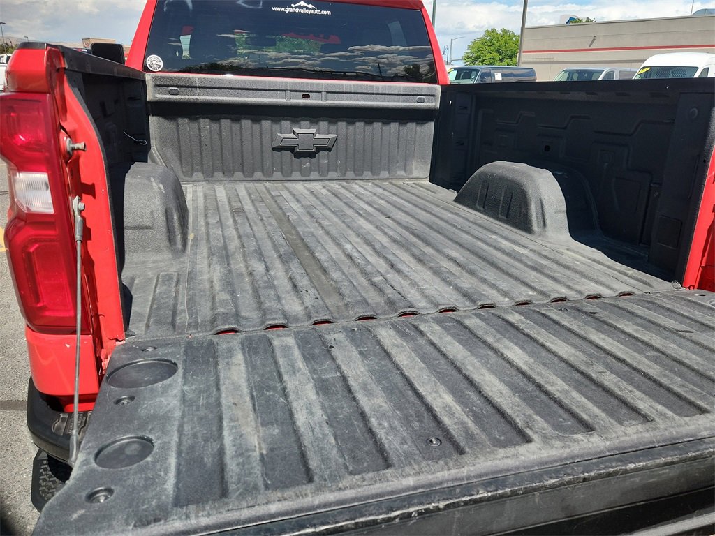 Used 2022 Chevrolet Silverado 1500 LT Trail Boss w/ Bed Protection Package image 13