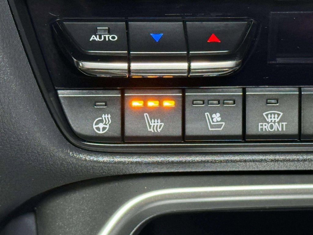 Used 2025 MAZDA CX-90 3.3 Turbo w/ Premium Plus Pkg image 14