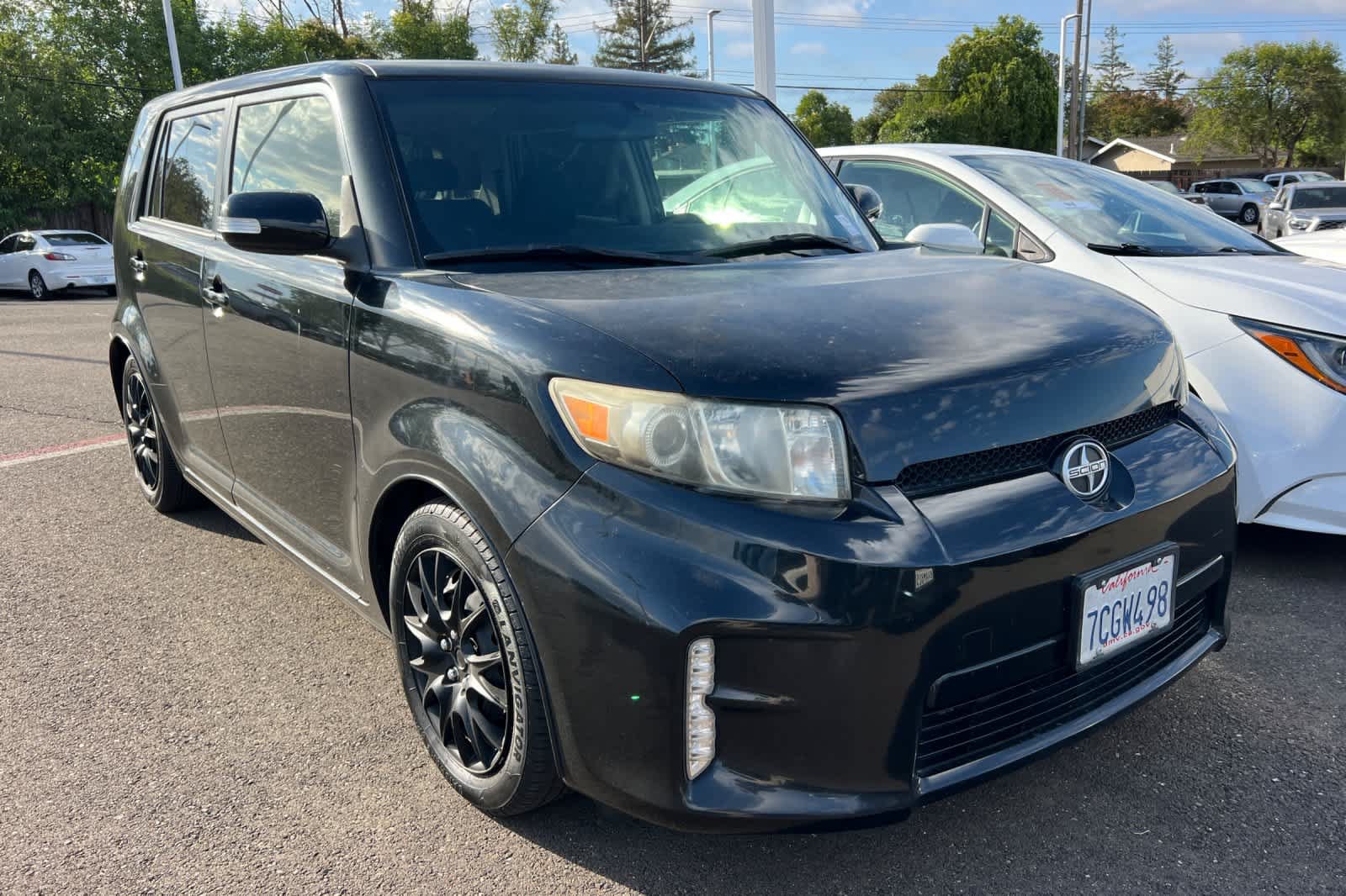 Used 2013 Scion xB FWD image 3
