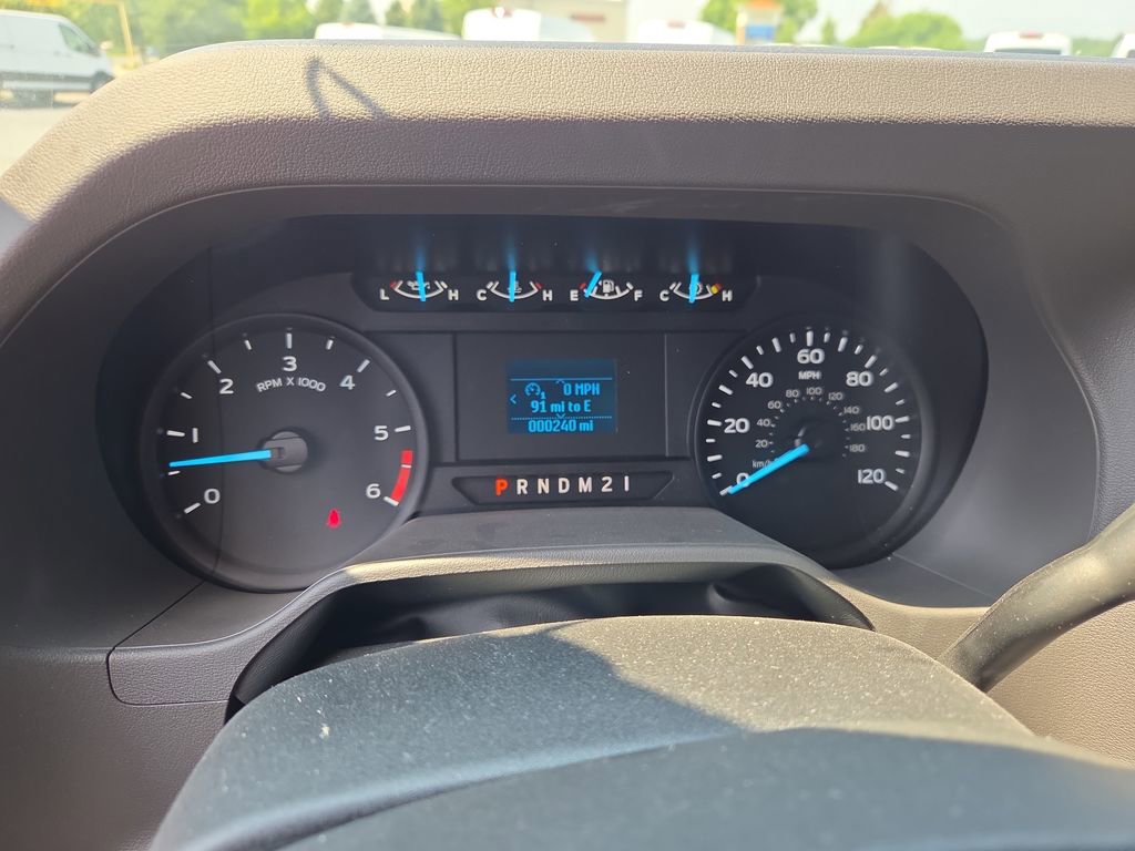 New 2024 Ford E-450 and Econoline 450 Super Duty w/ Power Windows & Locks Group image 30