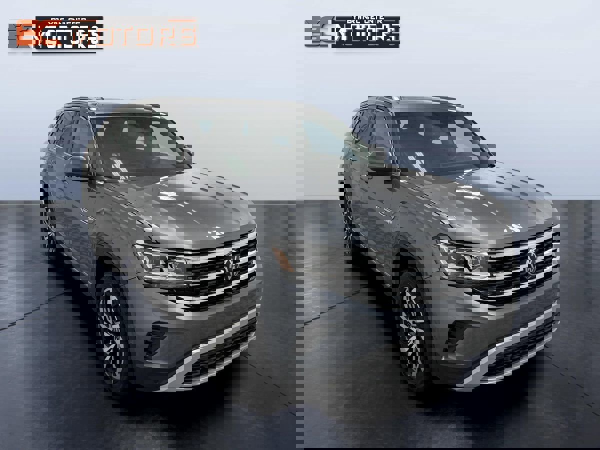 Used 2021 Volkswagen Atlas Cross Sport SEL Premium image 7