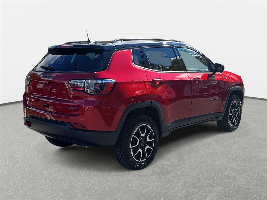 New 2026 Jeep Compass Trailhawk image 5