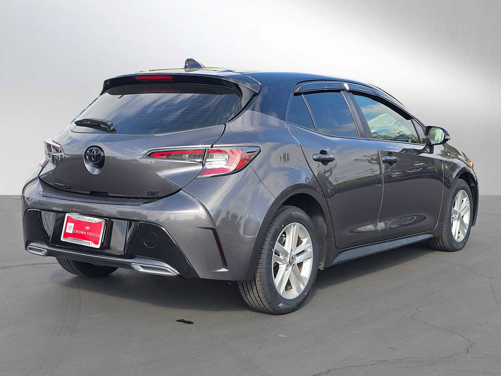 Used 2022 Toyota Corolla SE image 3