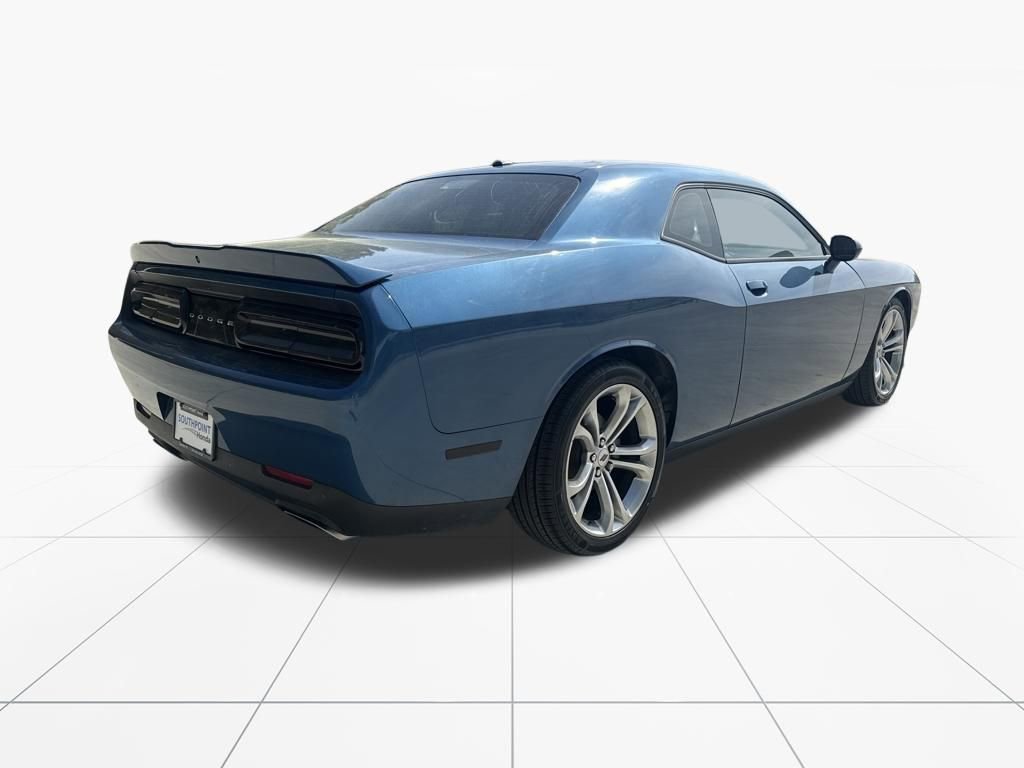 Used 2022 Dodge Challenger R/T image 9