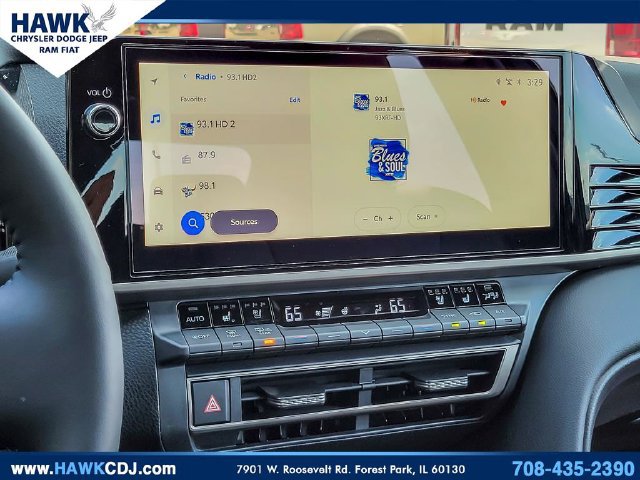 Used 2026 Toyota Camry XSE w/ Premium Plus Package FWD image 21