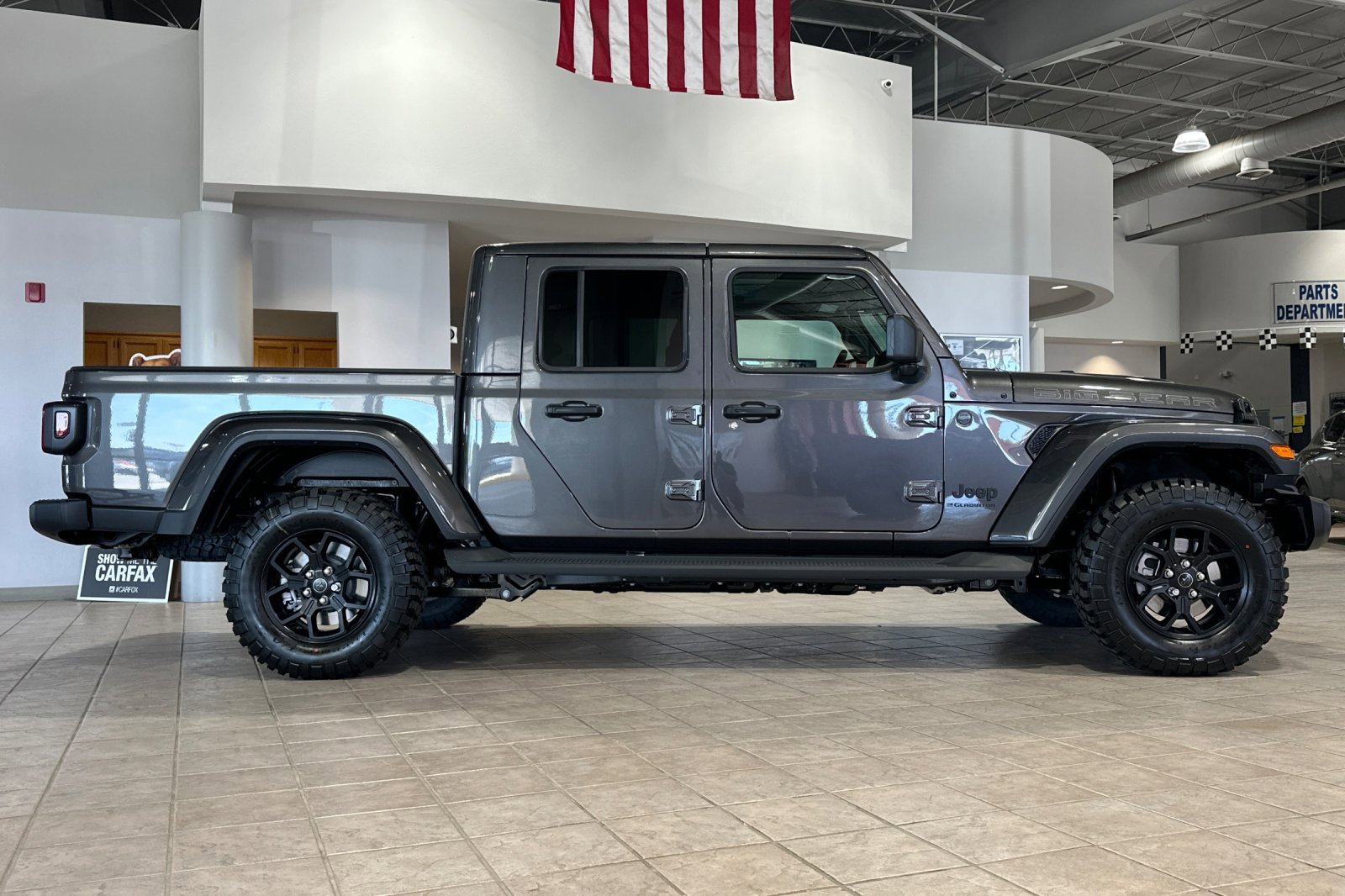 New 2025 Jeep Gladiator Sport image 8