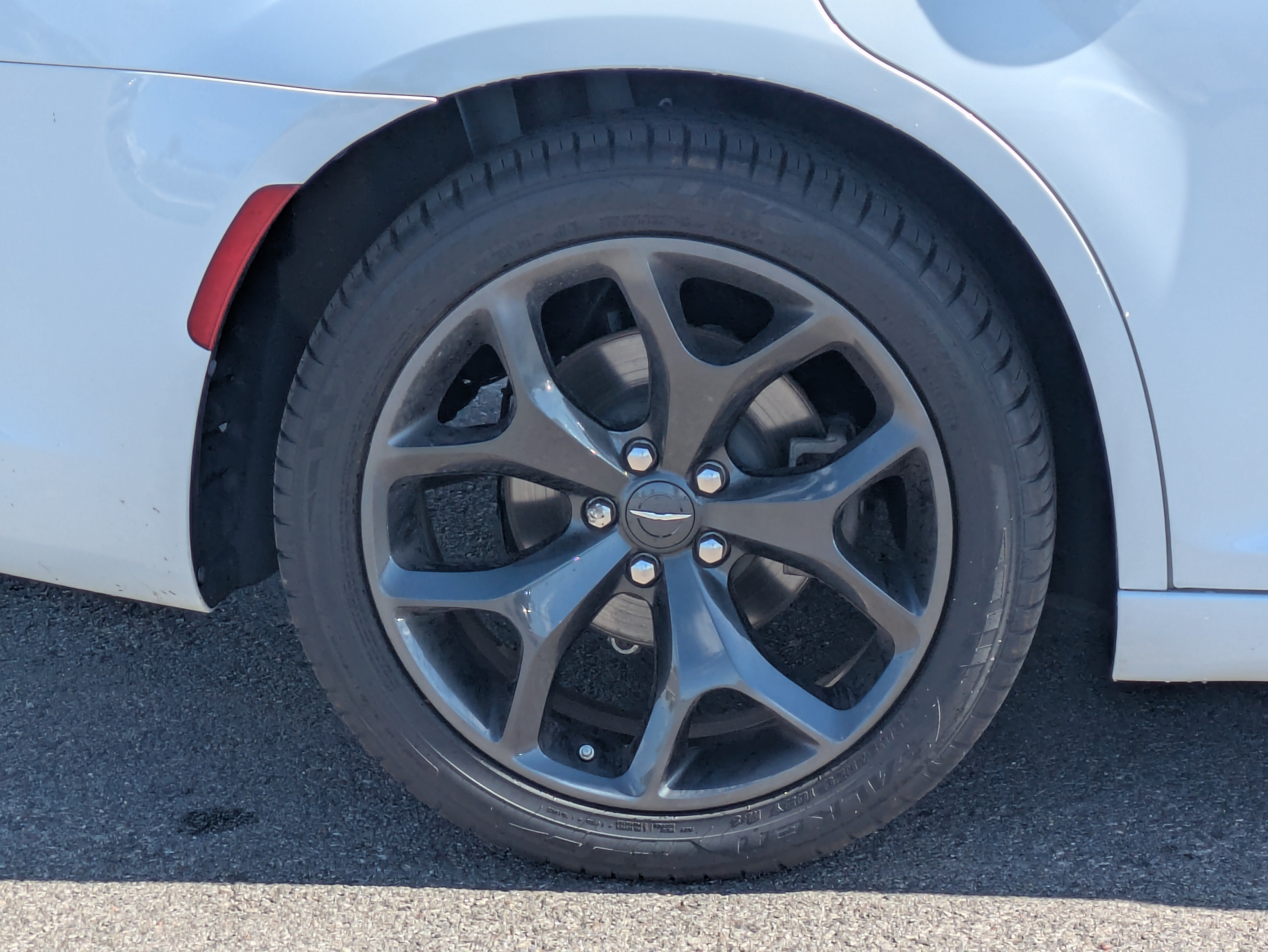 Used 2022 Chrysler 300 S RWD image 9