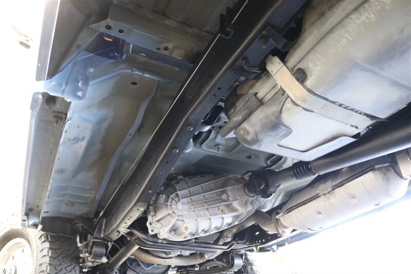 Used 1997 Ford F250 4x4 Regular Cab Heavy Duty image 21