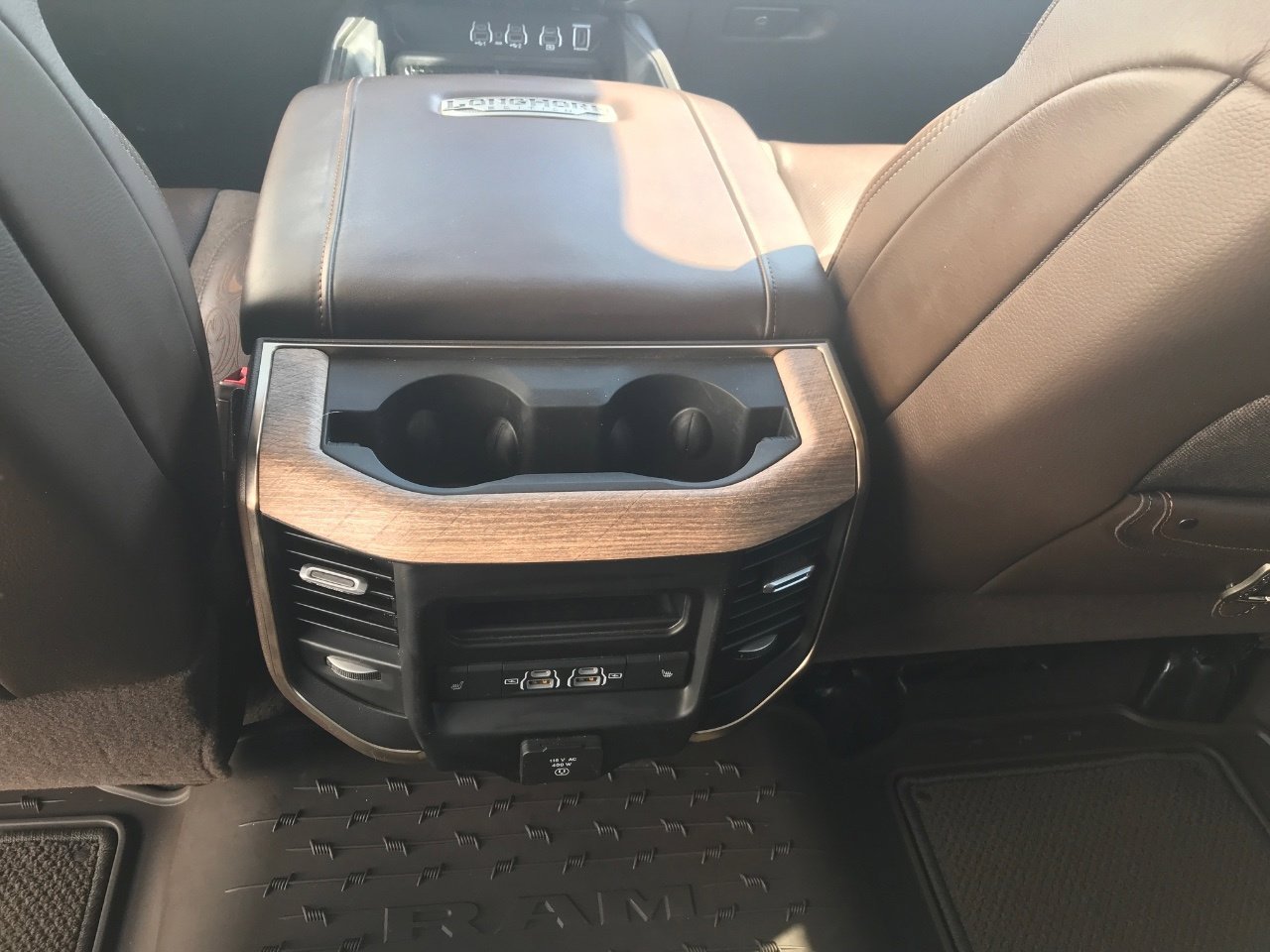 Used 2025 RAM 2500 Limited image 26