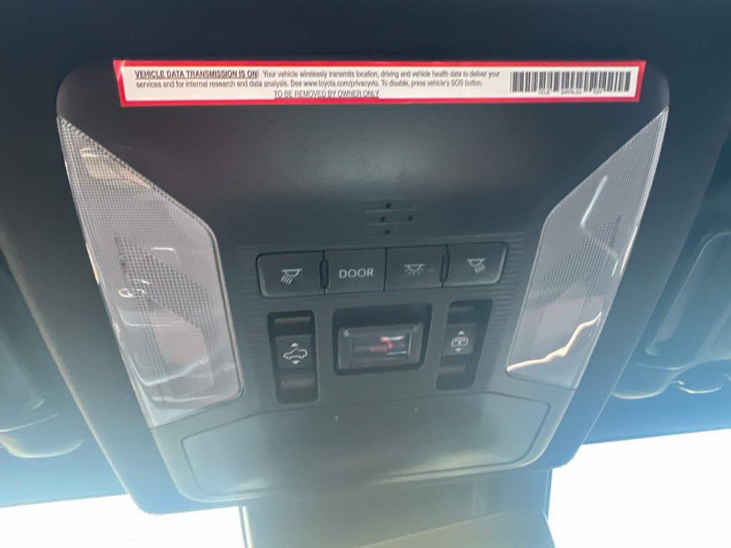 Used 2022 Toyota RAV4 XSE w/ Premium Package AWD/4WD image 9