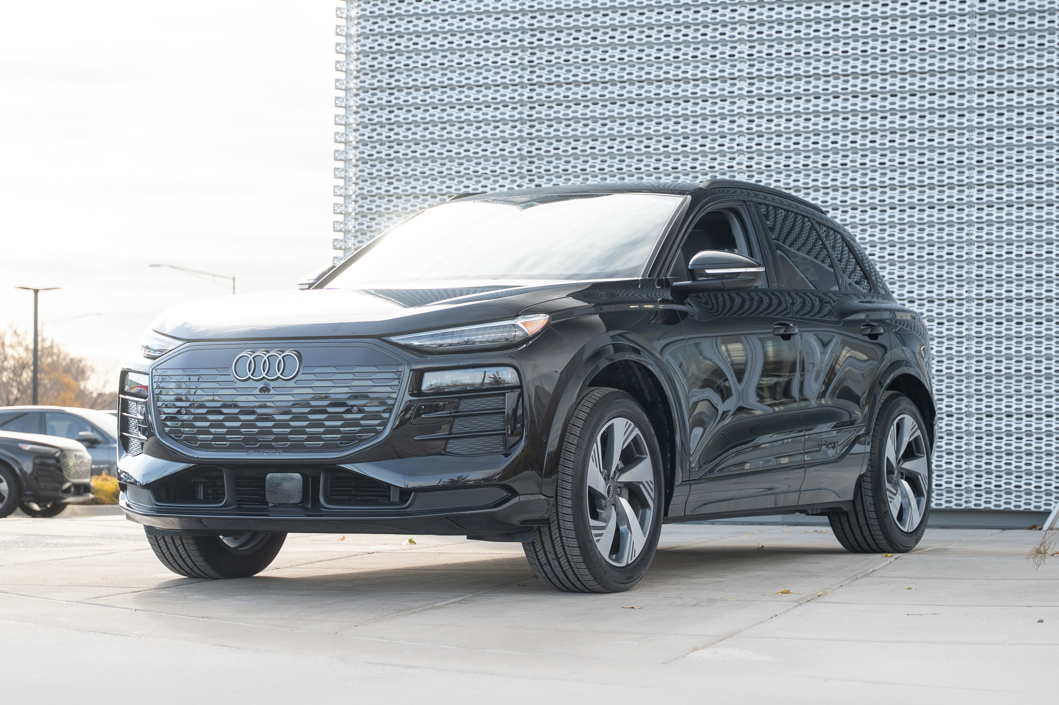 Certified 2025 Audi Q6 e-tron Premium Plus w/ Premium Plus image 7