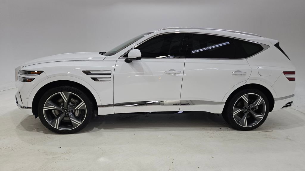 Used 2025 Genesis GV80 2.5T Prestige image 9