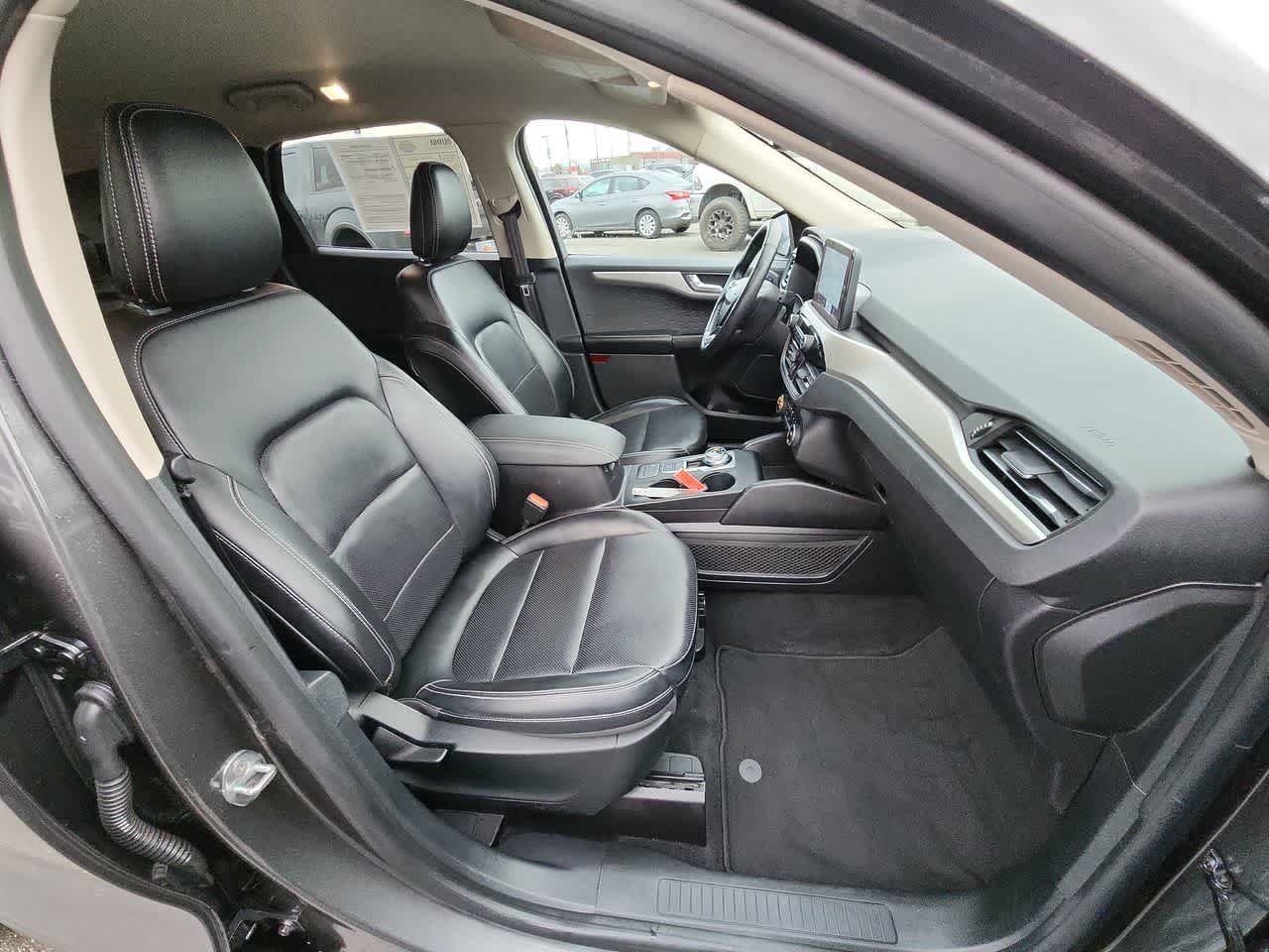 Used 2020 Ford Escape SEL AWD/4WD image 28
