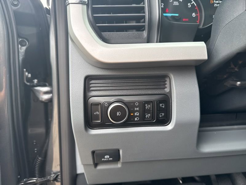 New 2025 Ford F350 XLT image 19