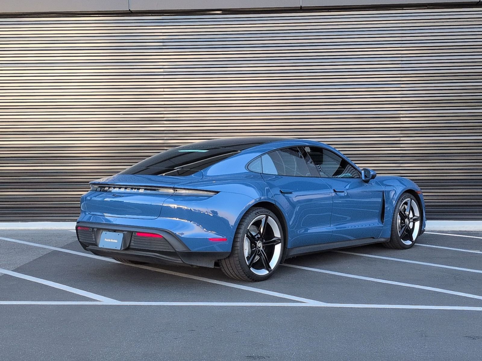 Certified 2023 Porsche Taycan image 9