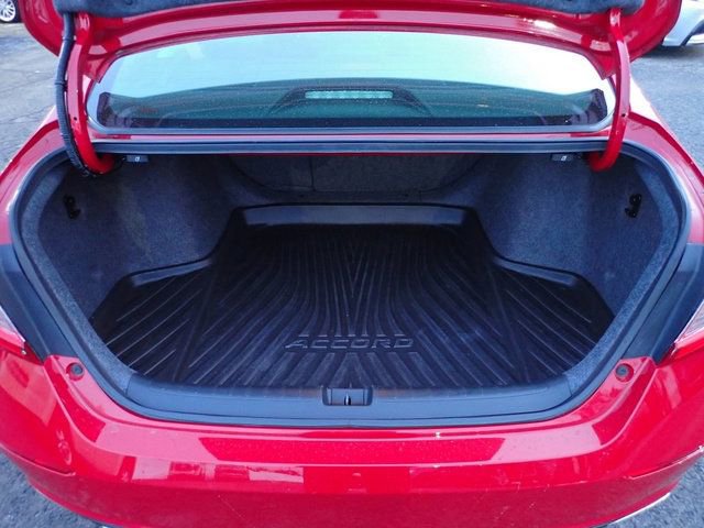 Used 2018 Honda Accord Sport image 8