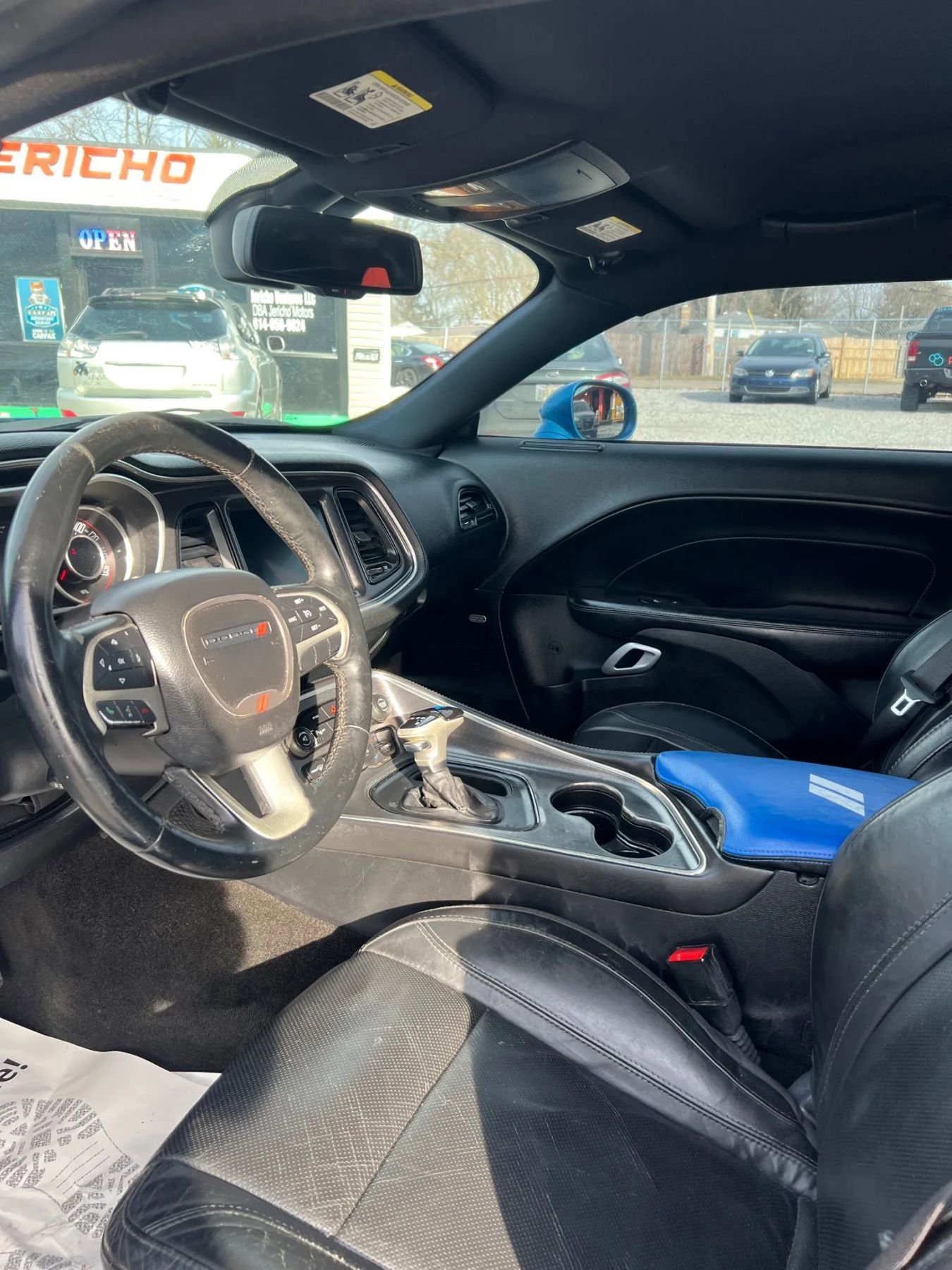 Used 2015 Dodge Challenger SXT Plus image 17