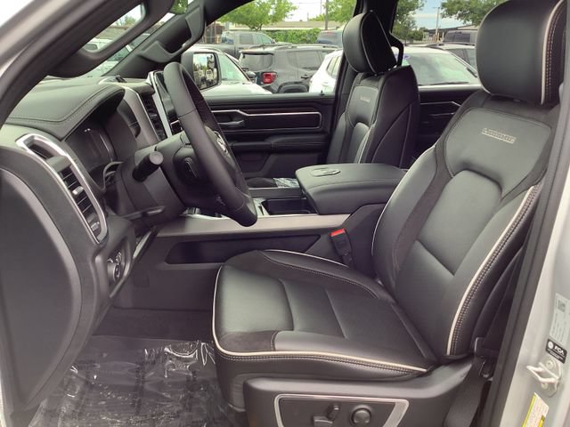 New 2026 RAM 1500 Laramie w/ Night Edition AWD/4WD image 8