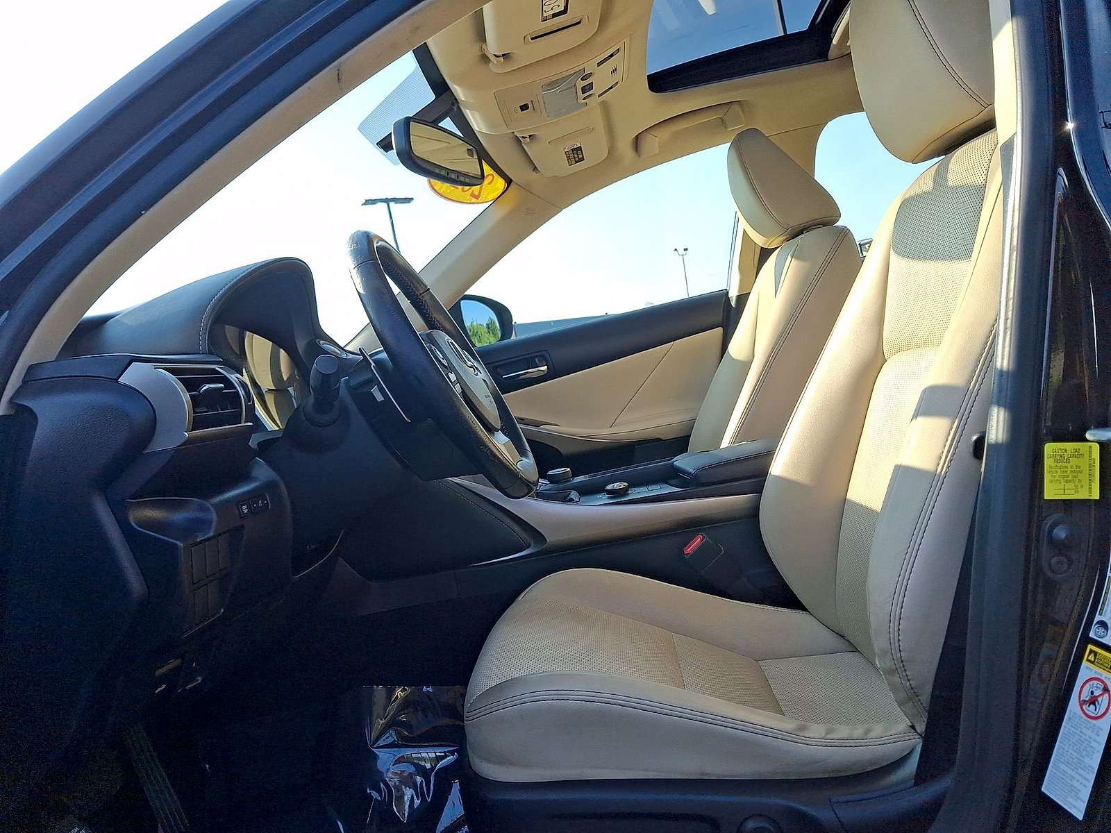 Used 2016 Lexus IS 300 AWD image 11