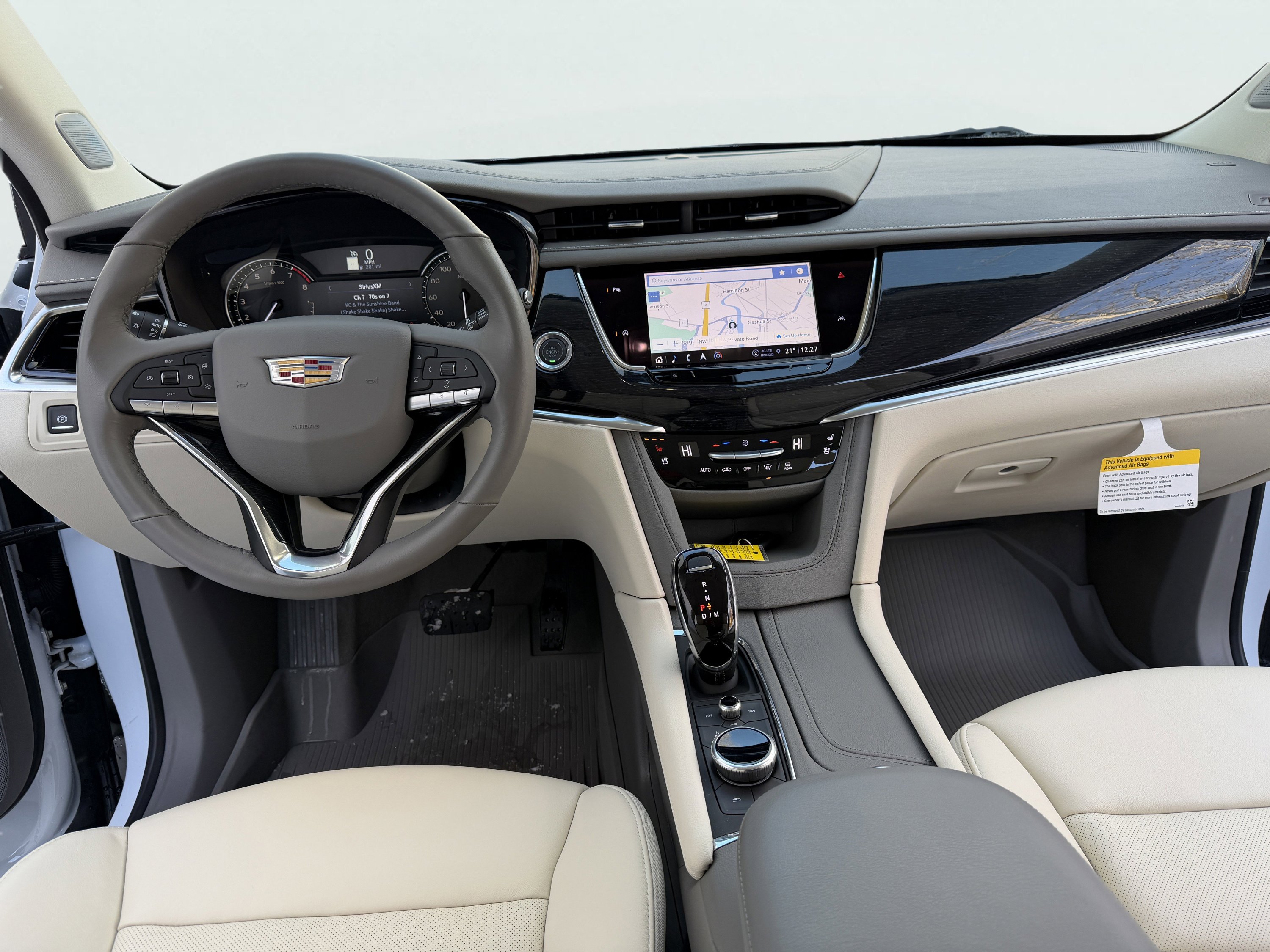 Certified 2025 Cadillac XT6 Premium Luxury w/ LPO, Floor Liner Package image 2