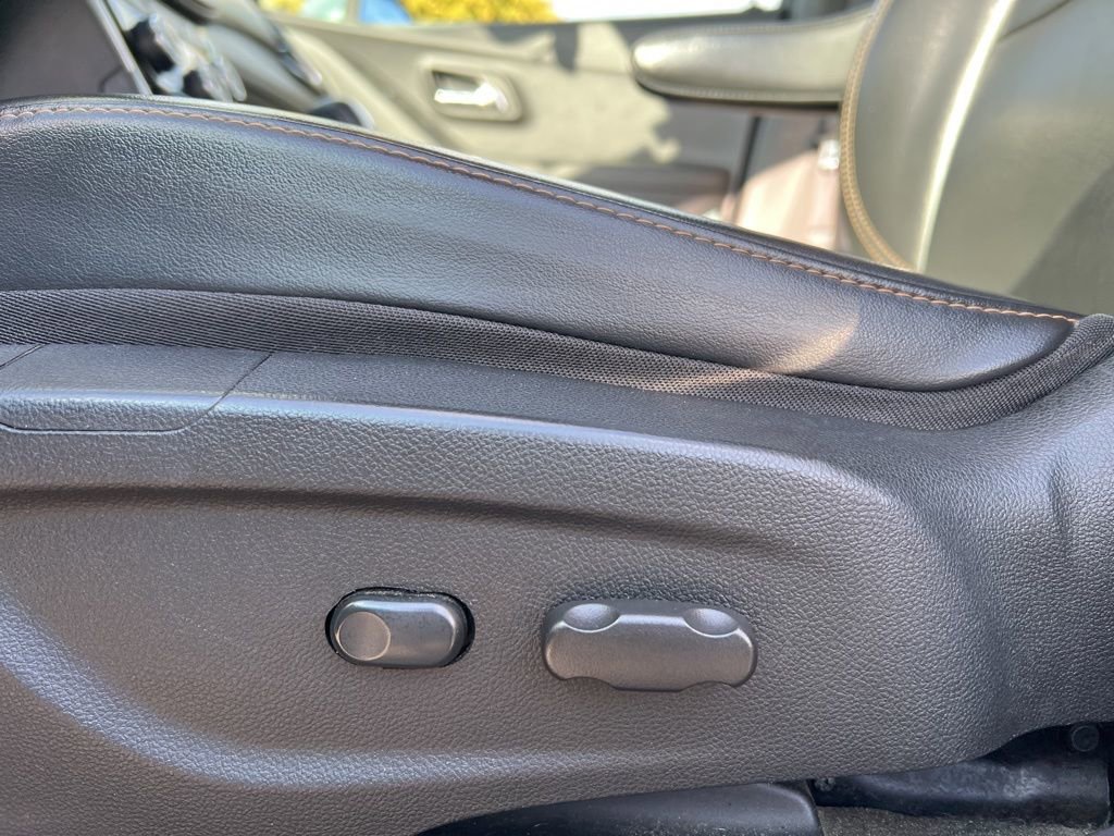 Used 2020 Chevrolet Trax Premier image 11