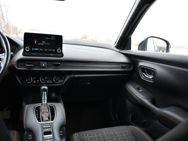 Used 2023 Honda HR-V Sport image 19