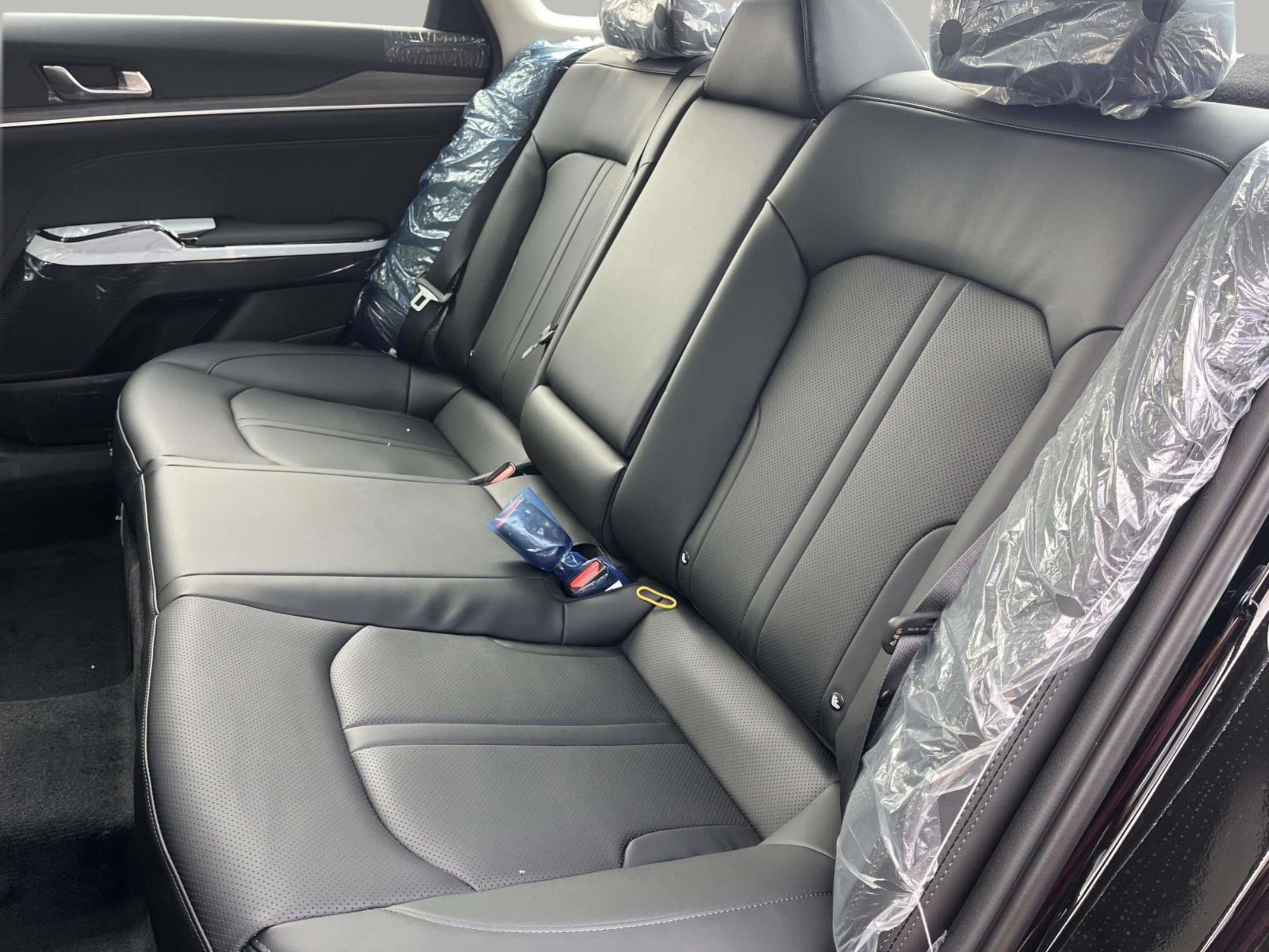 New 2026 Kia K5 EX FWD image 21