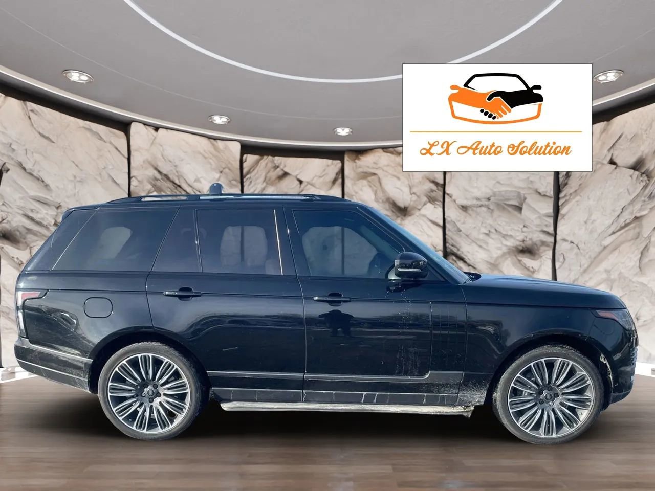 Used 2018 Land Rover Range Rover HSE image 4