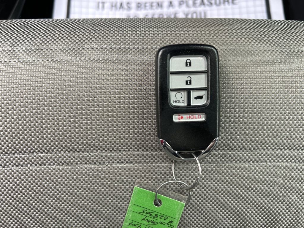 Used 2017 Honda CR-V EX image 18