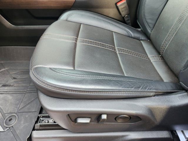 Used 2025 Chevrolet Silverado 1500 High Country w/ High Country Premium Package image 26