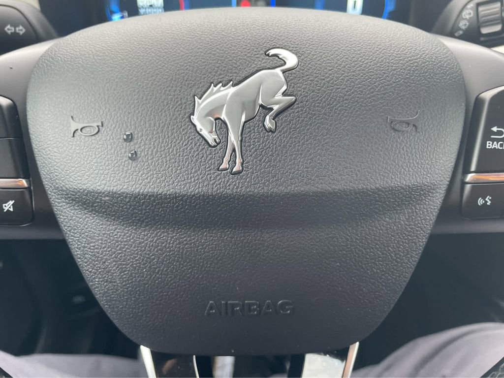 Used 2025 Ford Bronco Sport Heritage w/ Convenience Package image 17